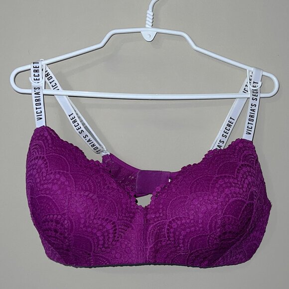 Fuscia lace Victoria Secret Bra 40D, lightly padded, soft support - Picture 1 of 3